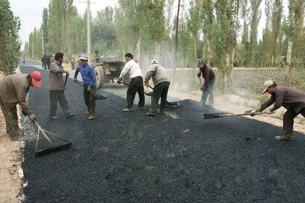 Ϊ���ʹ彨·����Ƭ