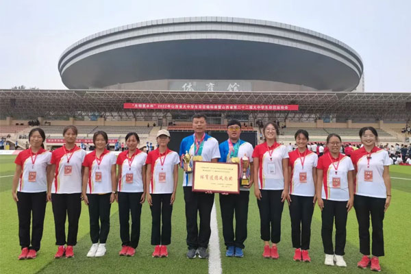 ����ʡ�˻�ʱ��ͬѧ��Ӱ