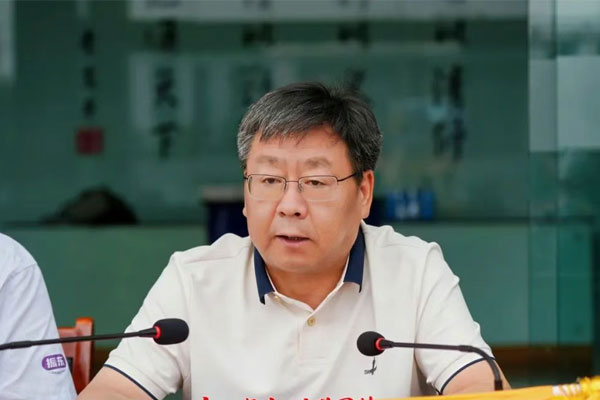 ³¤ÖÎÊÐÈËÃñµ±¾Ö¸±Êг¤ÇØËÕÁ¼½²»° ³¤ÖÎÊÐÈËÃñµ±¾Ö¸±Êг¤ÇØËÕÁ¼½²»°